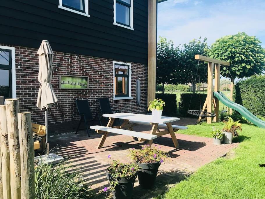 Logies De Hooiberg Lutjewinkel Exterior foto